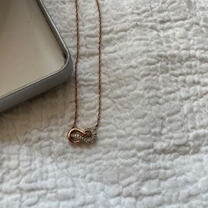 Rose gold infinity necklace